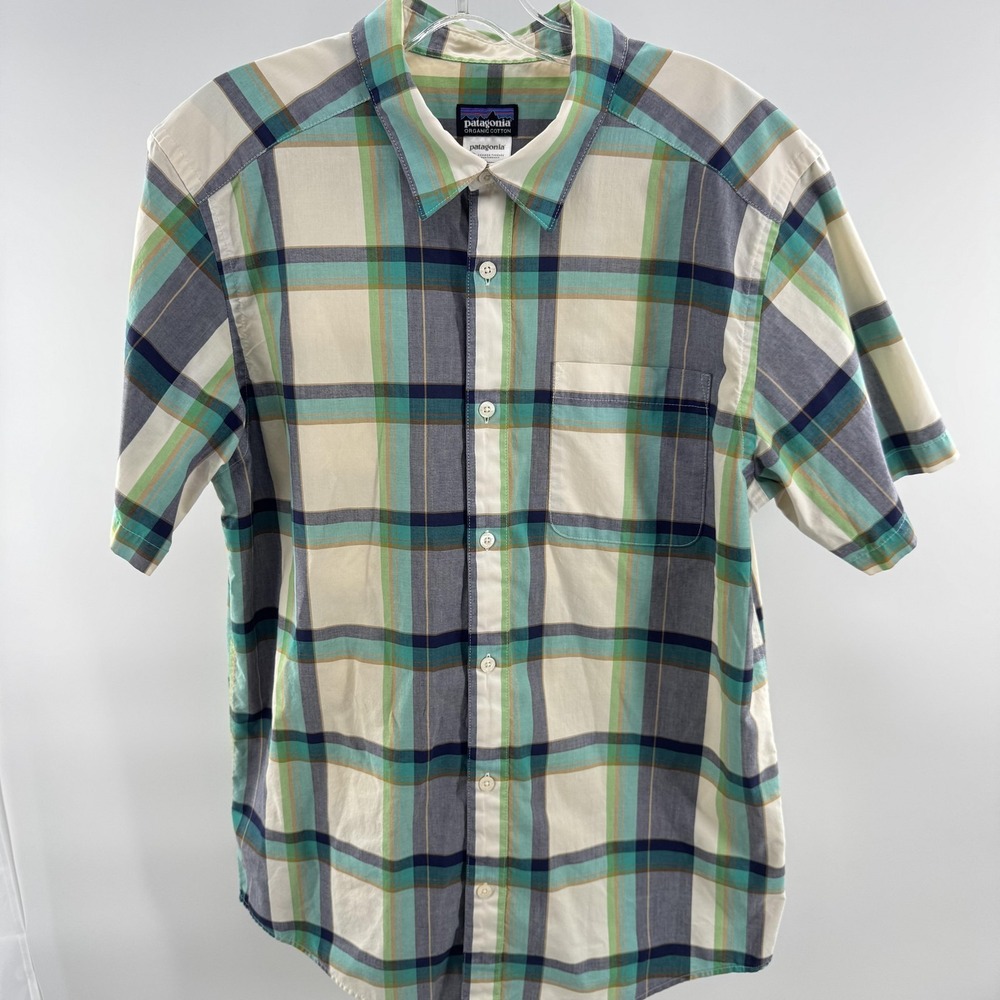 Patagonia Shirt Mens Medium Plaid Short Sleeve Organic‎ Cotton Button Front
